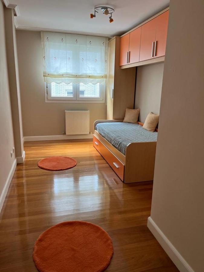 Piso En El Centro De Laredo A Pie De Playa Apartment ภายนอก รูปภาพ
