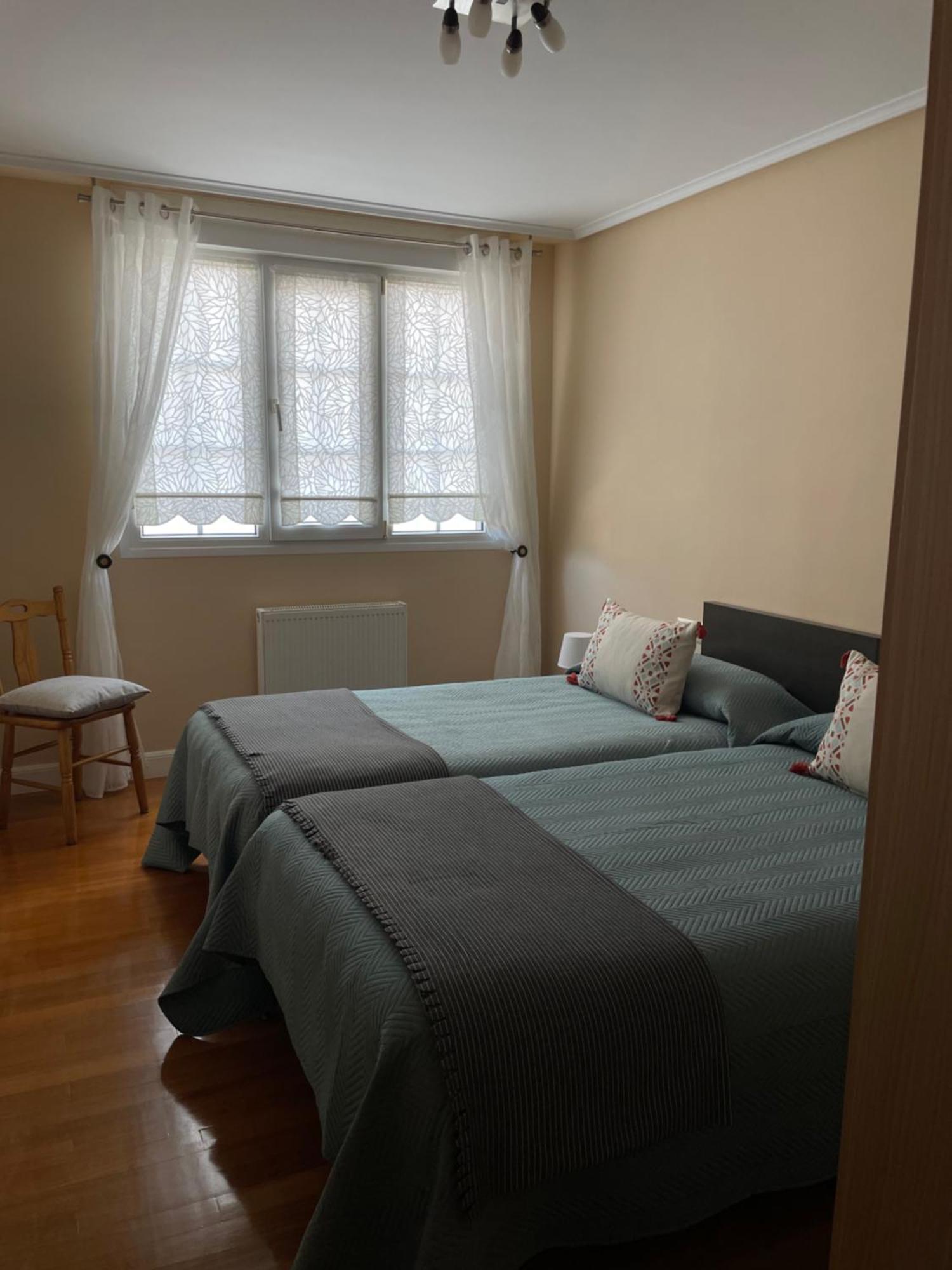Piso En El Centro De Laredo A Pie De Playa Apartment ภายนอก รูปภาพ